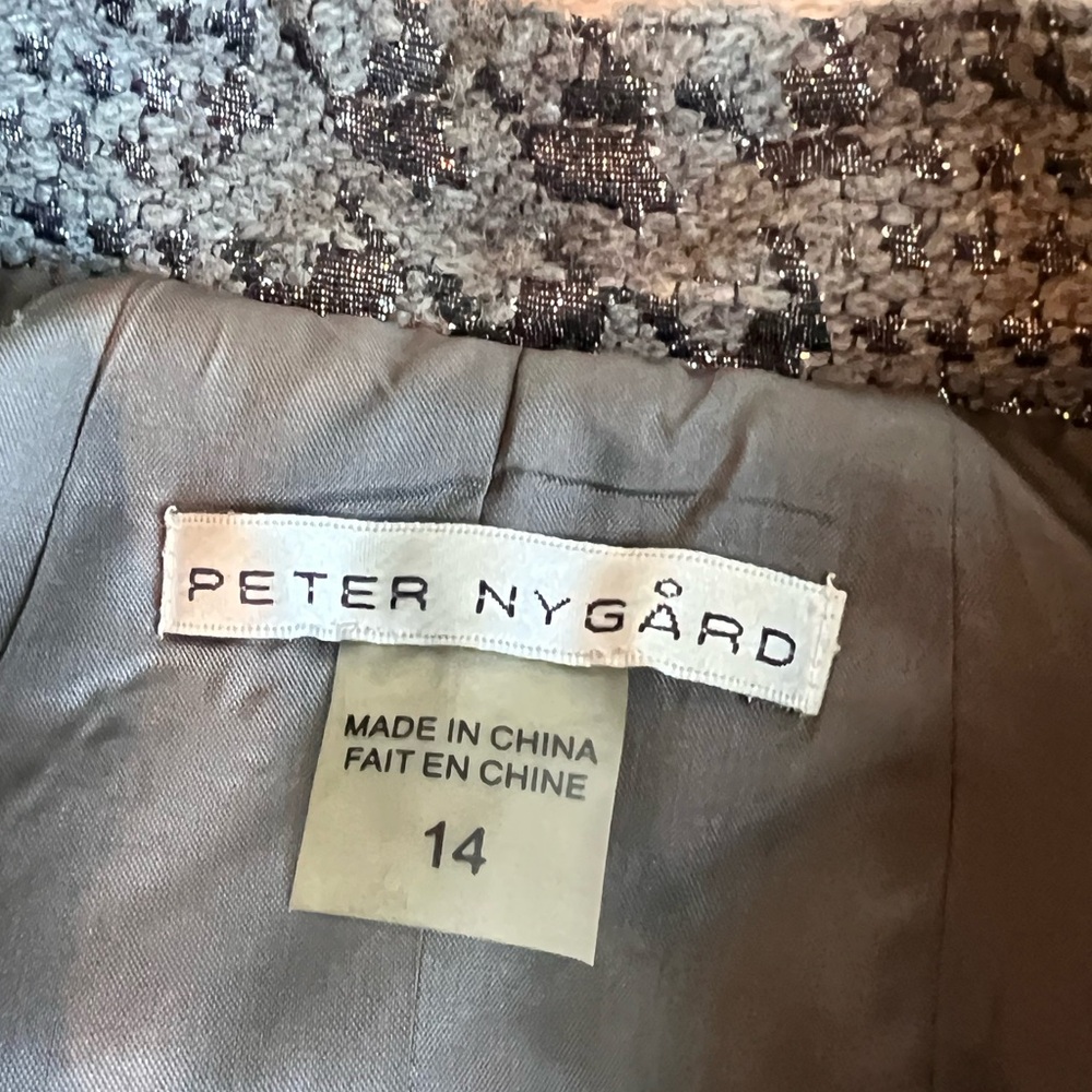 Peter Nygard Elegant Gray 2 piece suit Women's Skirt excellent condition 14 - Picture 9 of 16